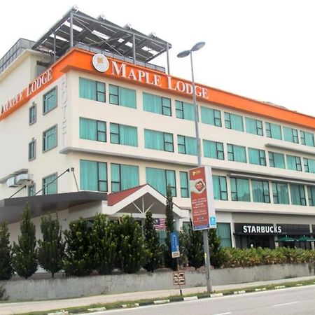 Maple Lodge Batu Pahat Eksteriør billede