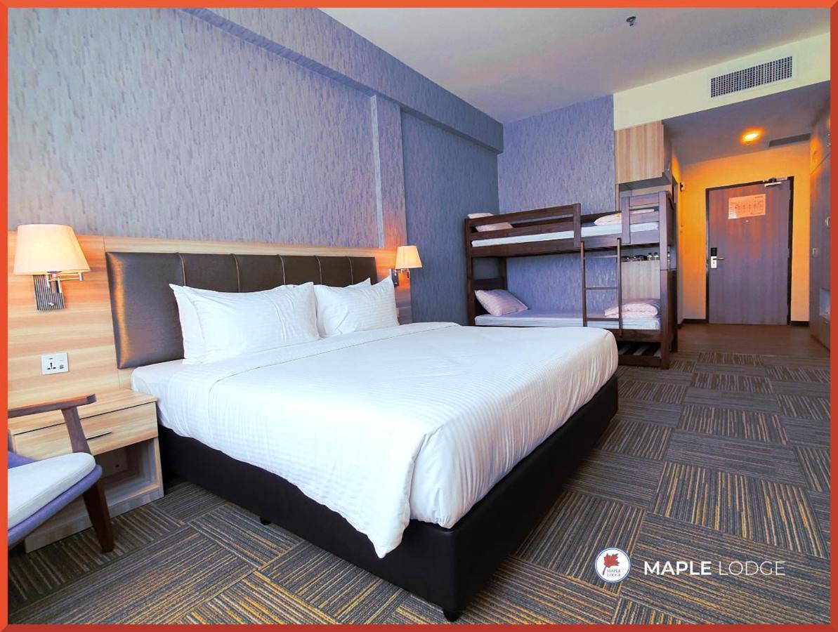 Maple Lodge Batu Pahat Eksteriør billede