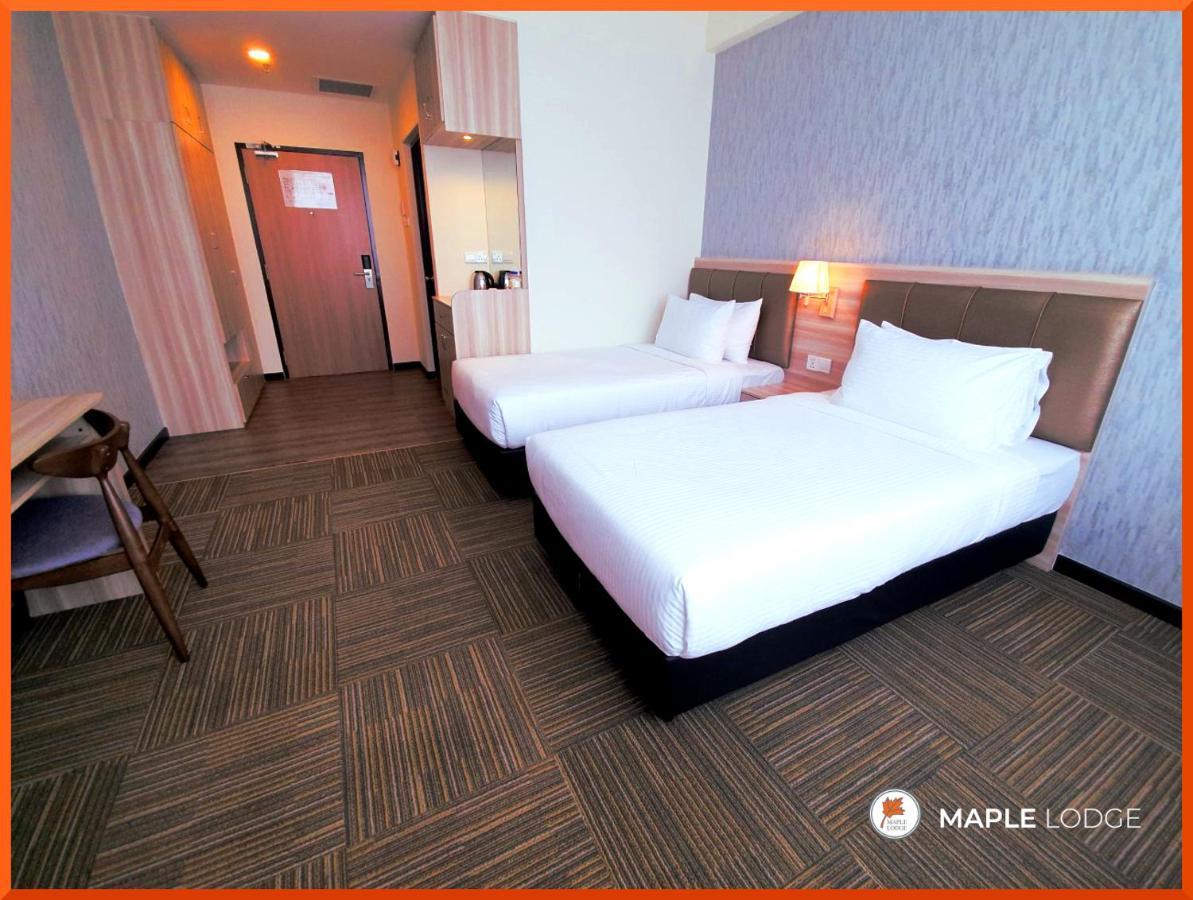 Maple Lodge Batu Pahat Eksteriør billede