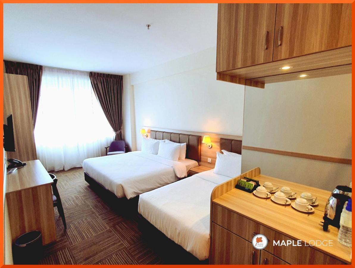 Maple Lodge Batu Pahat Eksteriør billede
