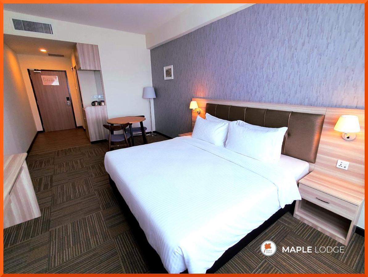 Maple Lodge Batu Pahat Eksteriør billede